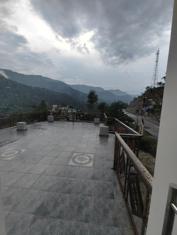 Hotel Anantam Residency Uttarkāshi Kültér fotó